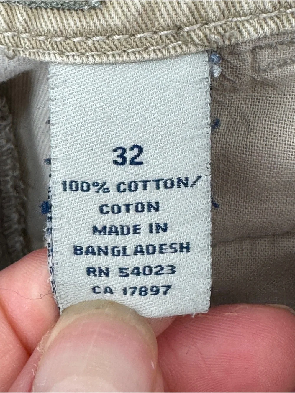 Y2K Old Navy Men's 32 Cargo Shorts‎ Khaki 100% Cotton